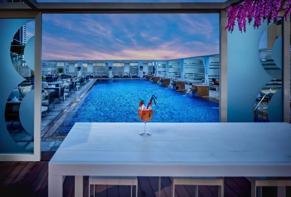 Media One Hotel image 22